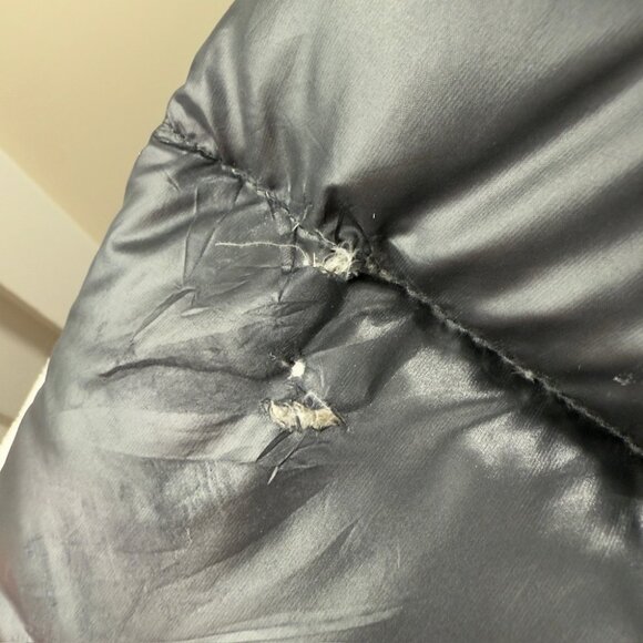 The North Face Women's Size Medium 700 Down Fill Nuptse Black Puffer Jacket - Picture 4 of 16